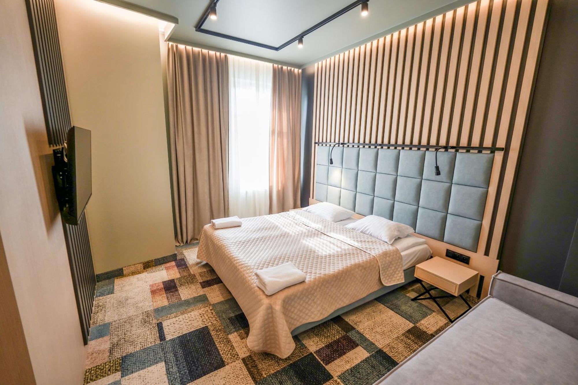 Hotel Jarota Jarocin Dış mekan fotoğraf