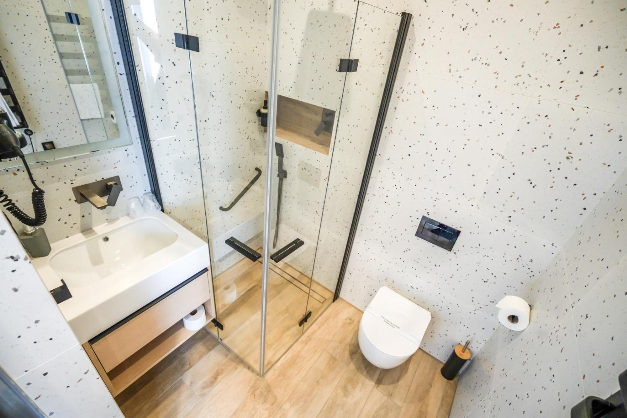 Hotel Jarota Jarocin Dış mekan fotoğraf